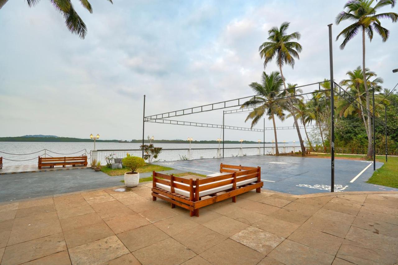 Blu Missel By The River Ribandar Esterno foto
